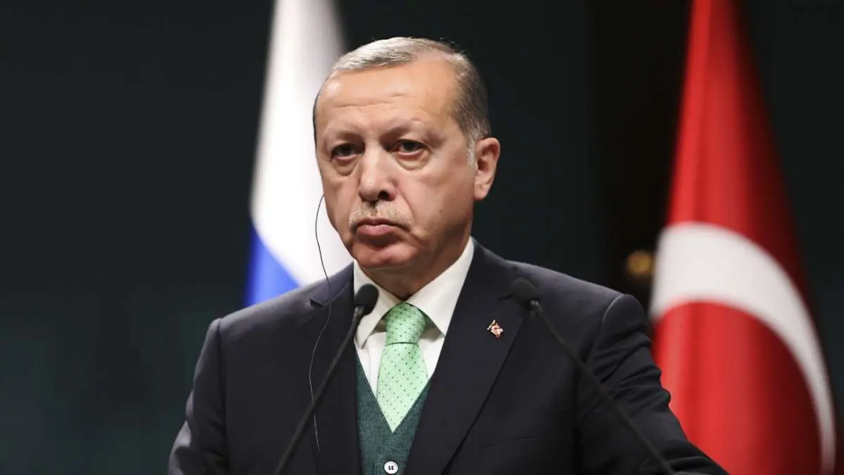 تقرير: إجراءات أردوغان الاقتصادية للفوز ببلدية بإسطنبول ترتد عليه