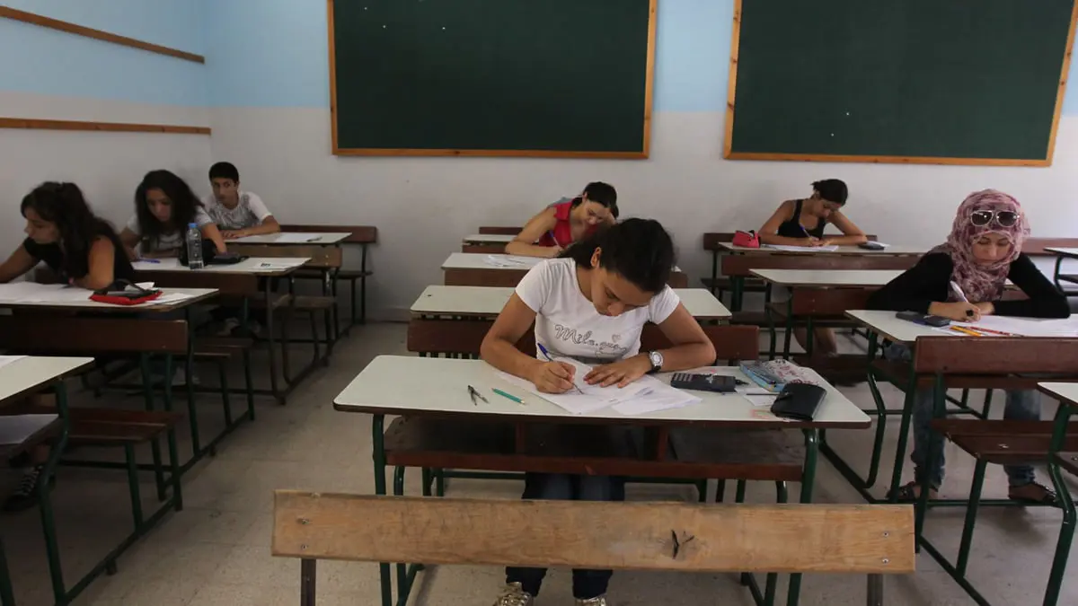 لبنان.. عام دراسي آخر يتعثر وطلبة وأساتذة ضحية التعليم الرسمي