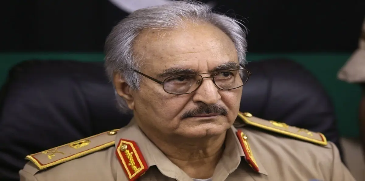 حفتر يطالب بنقل مقر مفوضية الانتخابات من طرابلس لوجود تلاعب