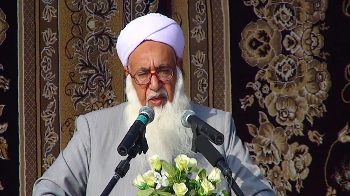 السلطات الإيرانية تحرم 30 ألف سني من أداء صلاة الجمعة
