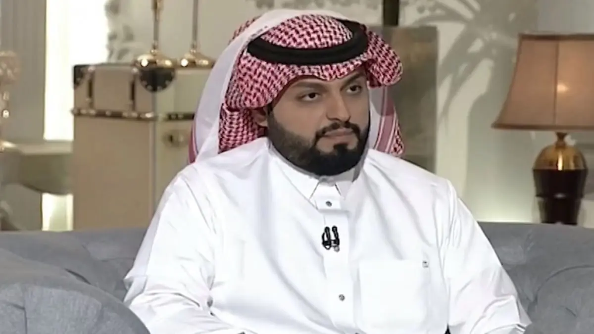 السعودية تعاقب مشهور "سناب" منصور الرقيبة وآخر لنشرهما إعلانات "مضللة"