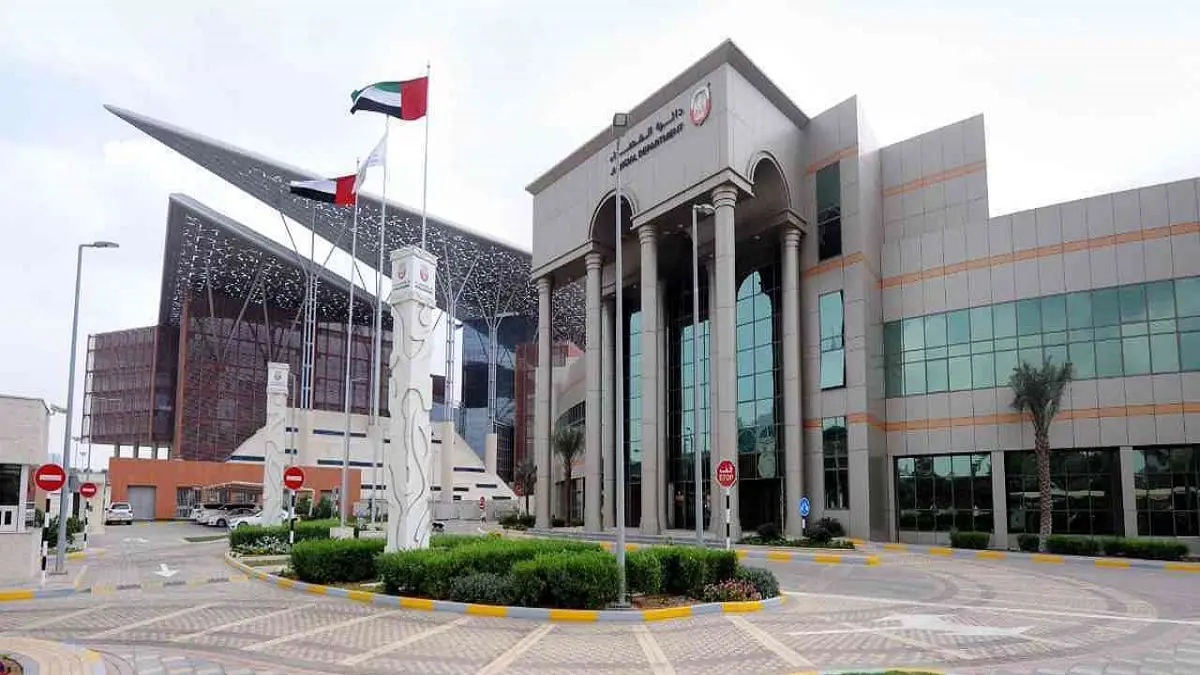 سيدة في الإمارات تطالب بـ82 ألف دولار تعويضا عن عملية خاطئة لـ"خنصر" يدها