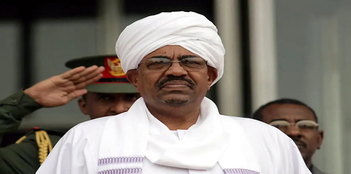البشير يتوجه إلى الكويت في مستهل جولة خليجية تشمل قطر‎