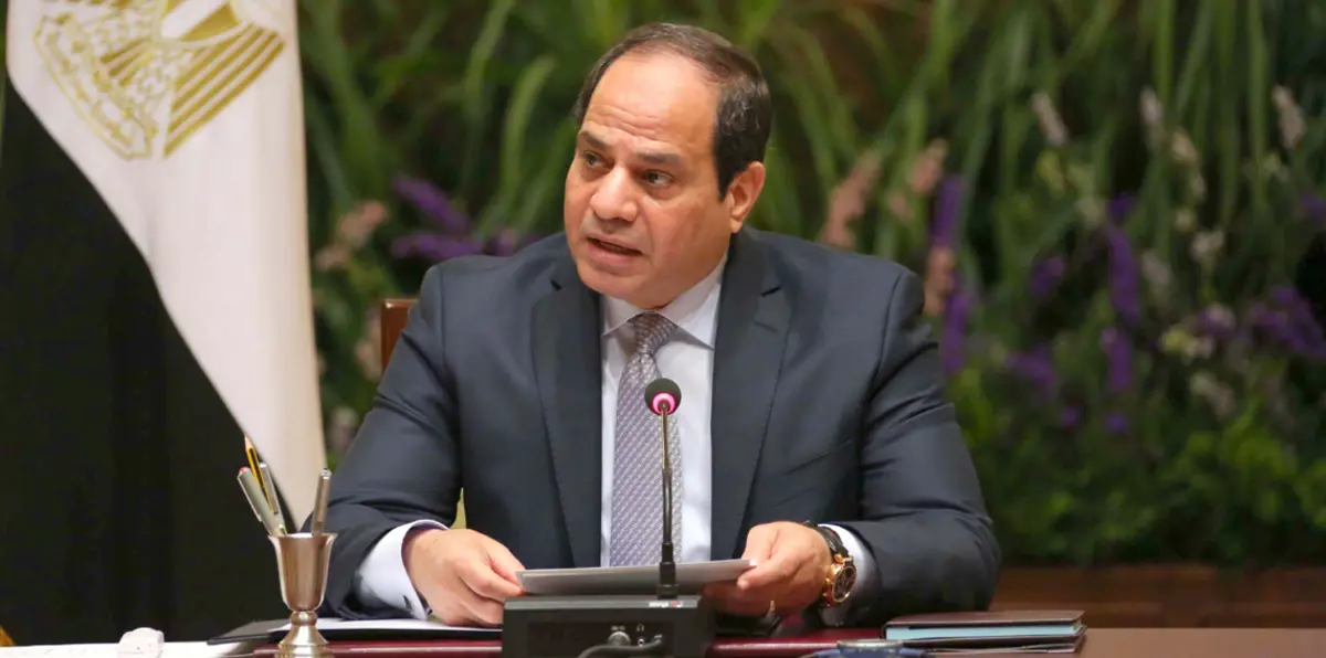 ترامب وماكرون يبحثان مع السيسي مواجهة الإرهاب عقب هجوم سيناء