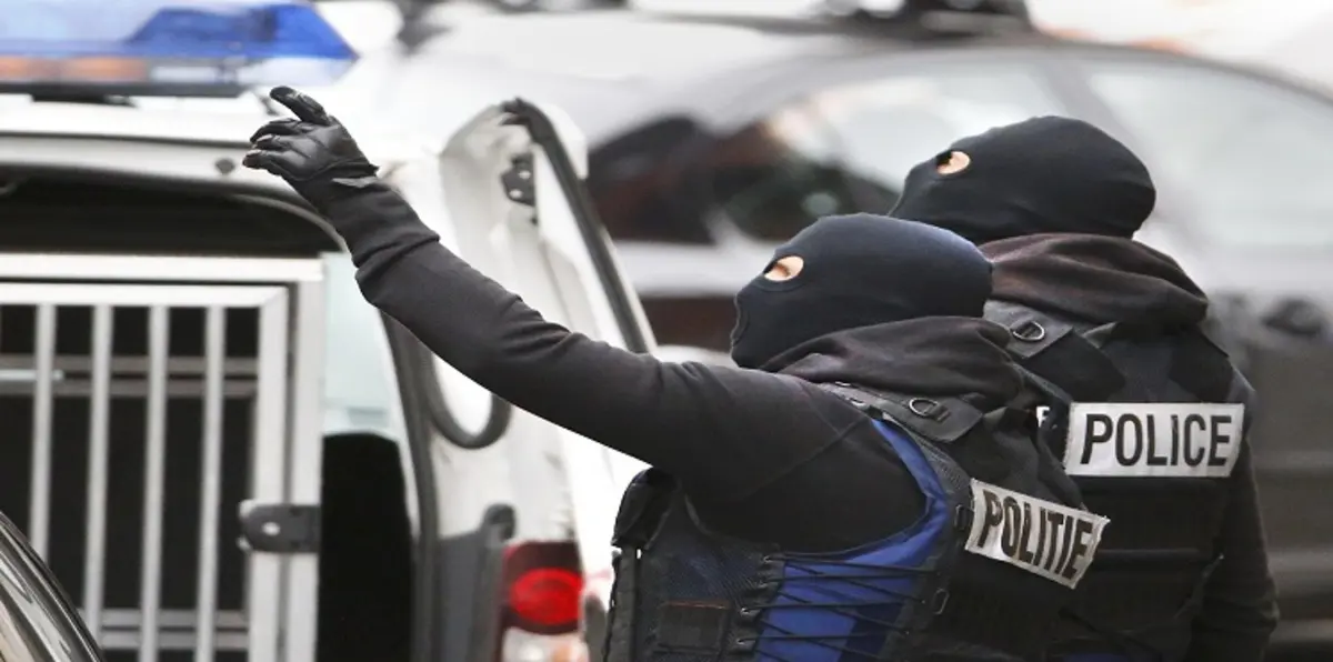 الداخلية الفرنسية تعلن انتهاء عملية باريس بسقوط 3 قتلى بينهم المهاجم 