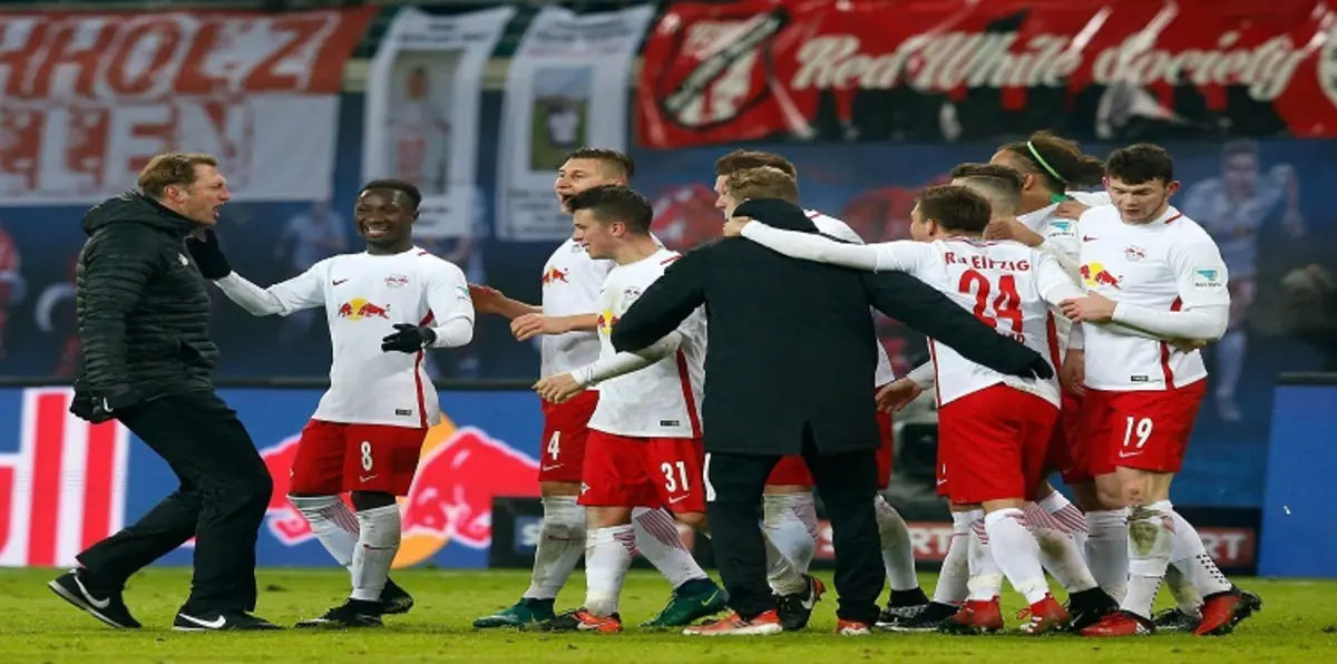 4 مواهب صنعت تألق "لايبزيغ" مفاجأة الدوري الألماني