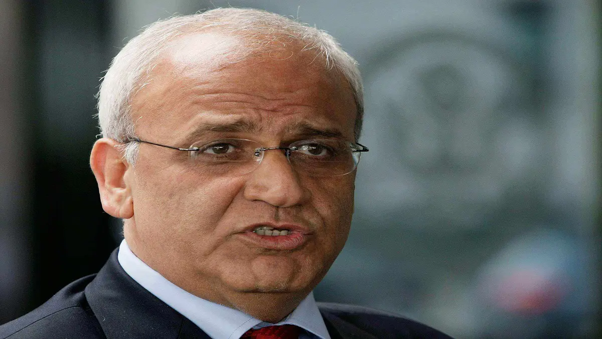 عريقات: نتوقع اعتراف ترامب بسيادة إسرائيل على أجزاء من الضفة