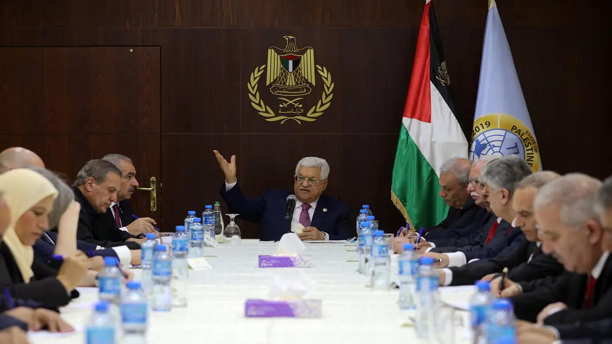 قيادي فلسطيني: وجود السلطة الفلسطينية أصبح في "مهب الريح"