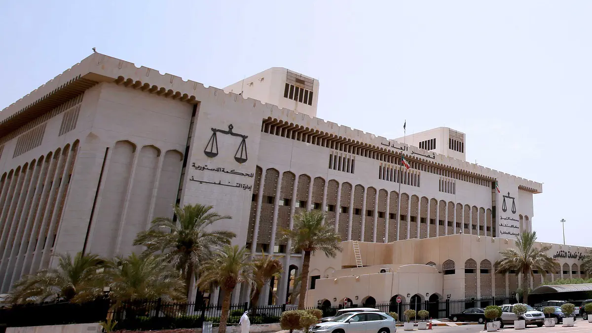 الكويت.. السجن عامين لمرشح برلماني وزوجته بتهمة شراء الأصوات