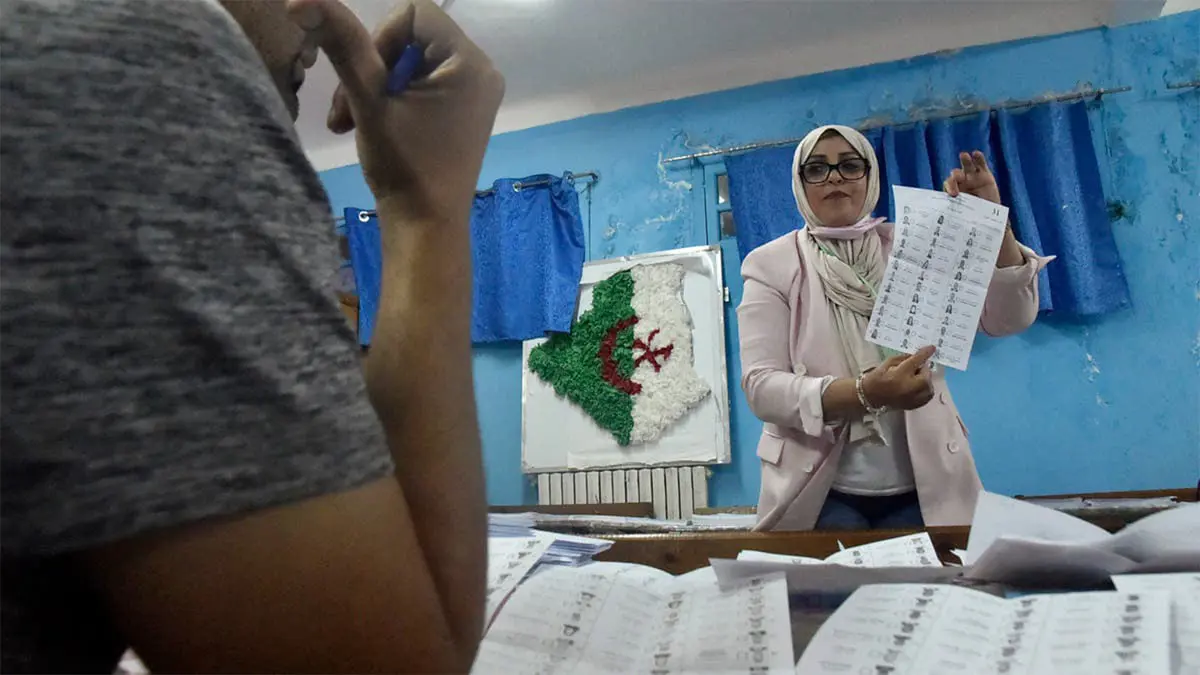 الجزائر.. حبس 35 شخصا بتهمة تزوير الانتخابات التشريعية