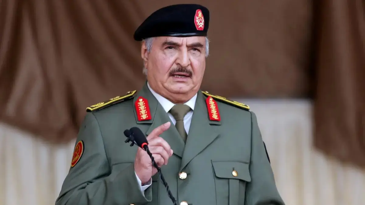 حفتر: سلامة ليبيا مرهونة بتحقيق انفراج في المسار السياسي 