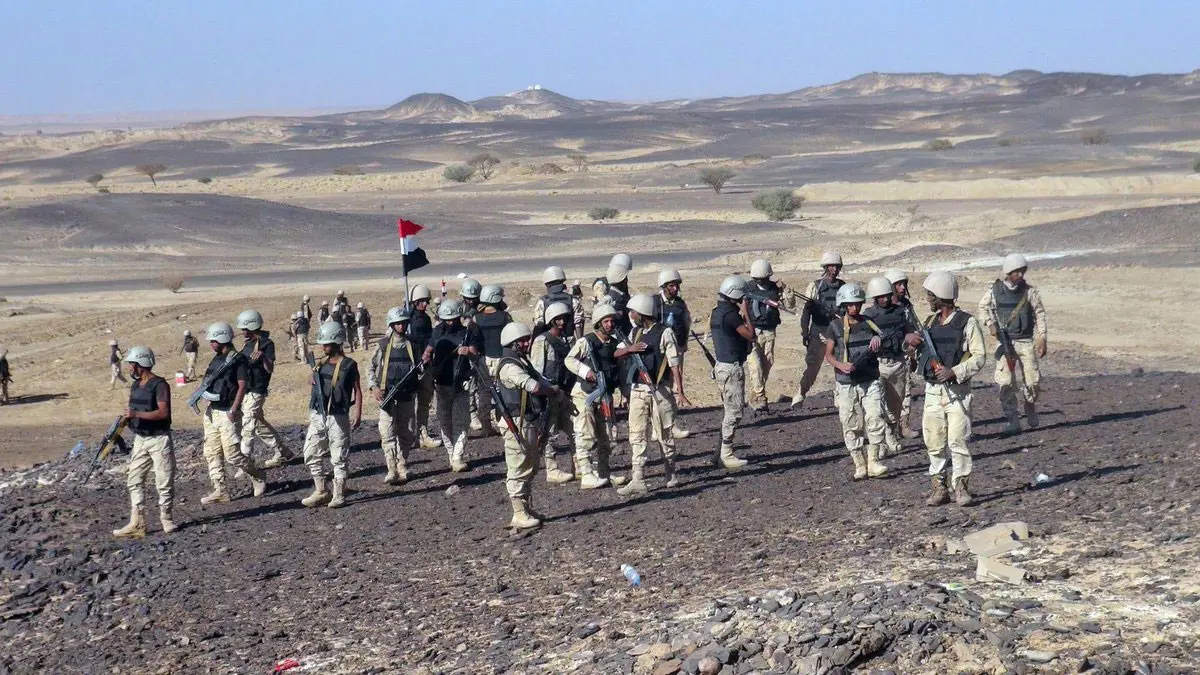 صحيفة يمنية: توريث مبكر لمناصب الجيش في تعز