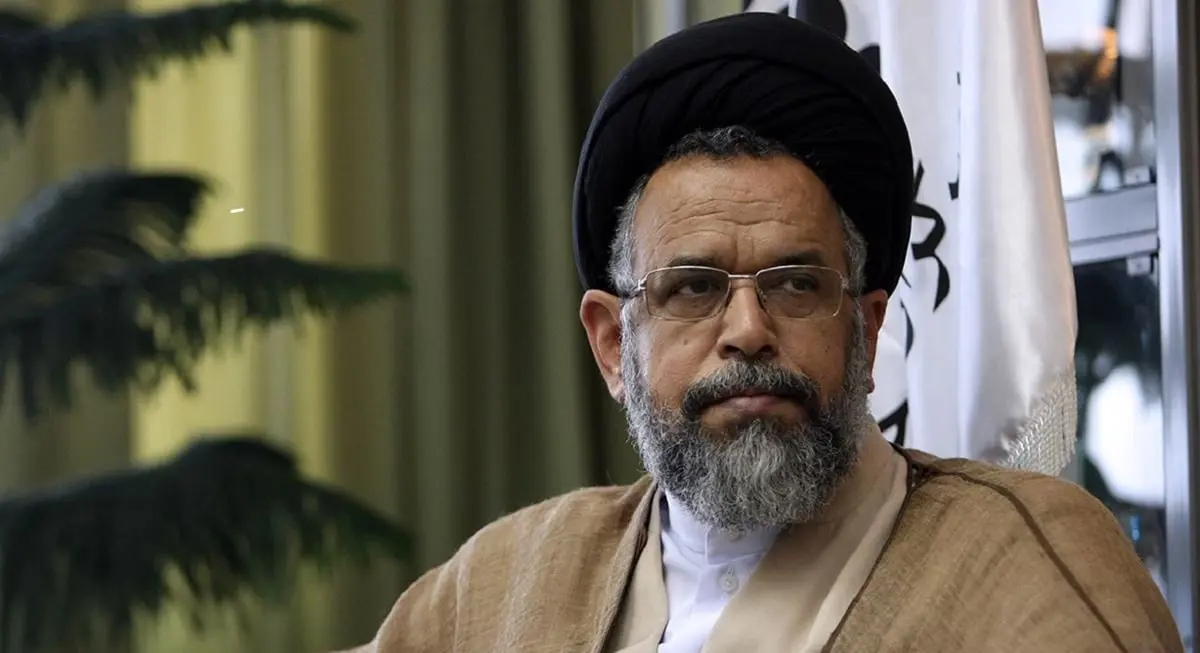 وزير إيراني: سنفاوض أمريكا إذا وافق خامنئي