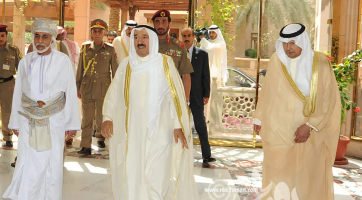 النموذج الخليجي الأول
