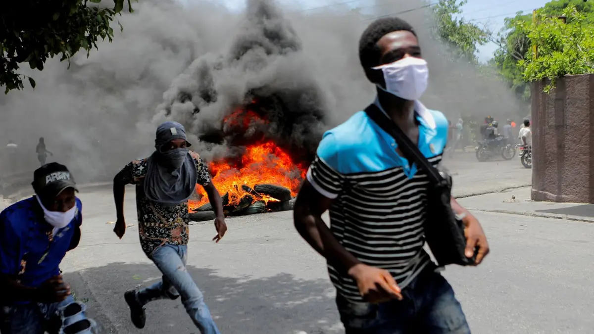 الاتحاد الأوروبي يجلي دبلوماسييه من هايتي
