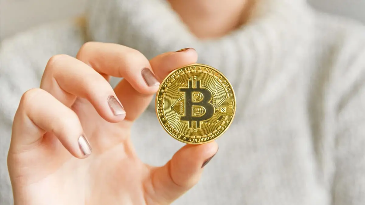 "بيتكوين" تتخطى حاجز 50 ألف دولار للمرة الأولى منذ 3 أشهر