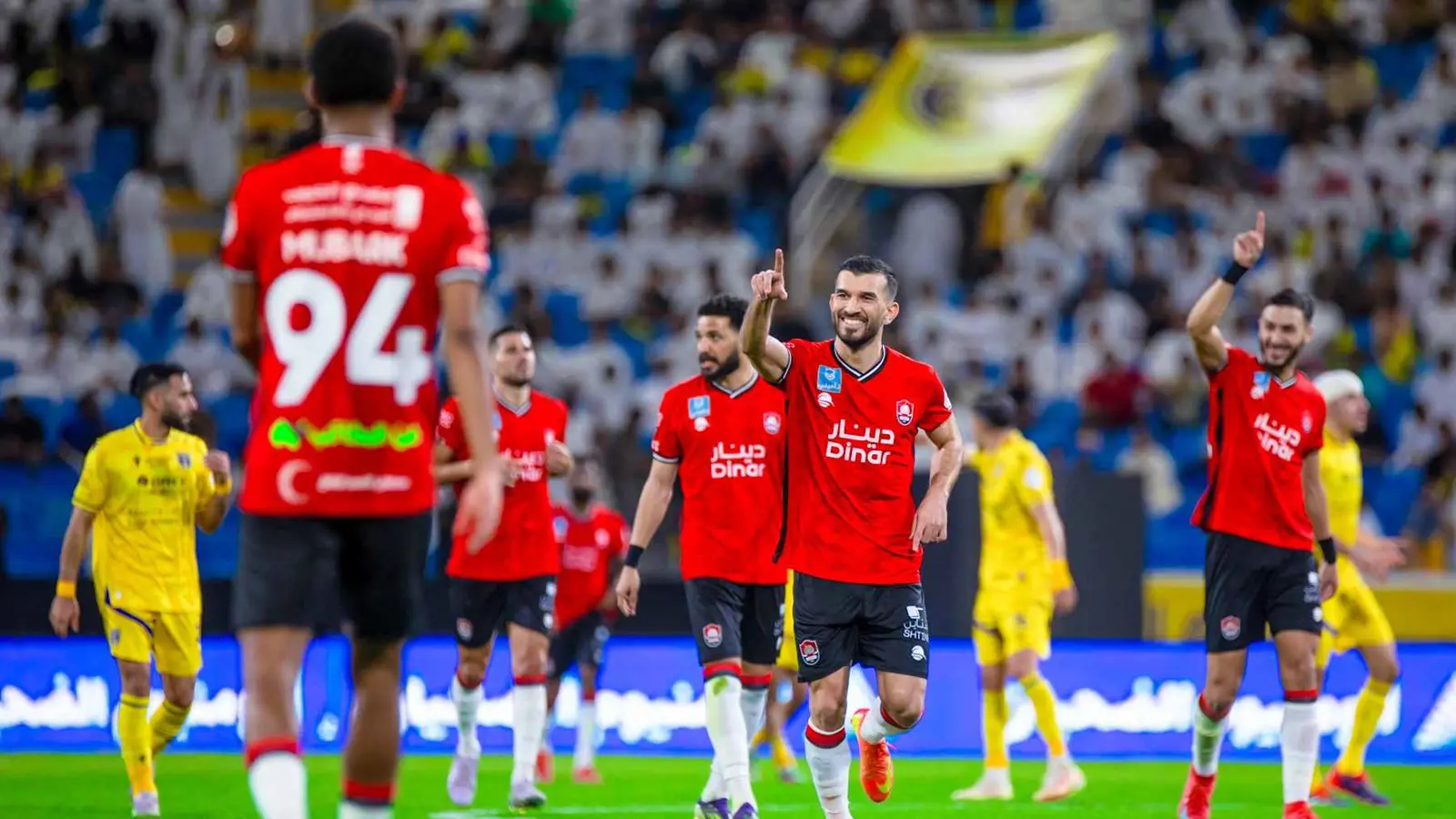 ميسي في السعودية.. القائم يحرم أمير سعيود من جائزة "بوشكاش" (فيديو)