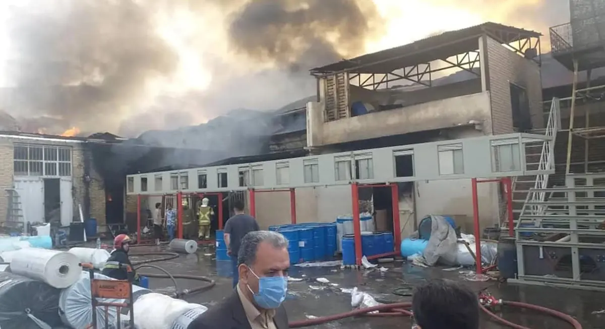 انفجار ضخم في مدينة غرمسار الصناعية بإيران‎