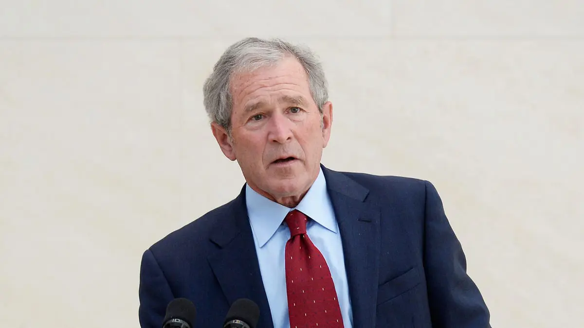 "أقصد أوكرانيا".. جورج بوش يصف غزو العراق بأنه "غير مبرر"