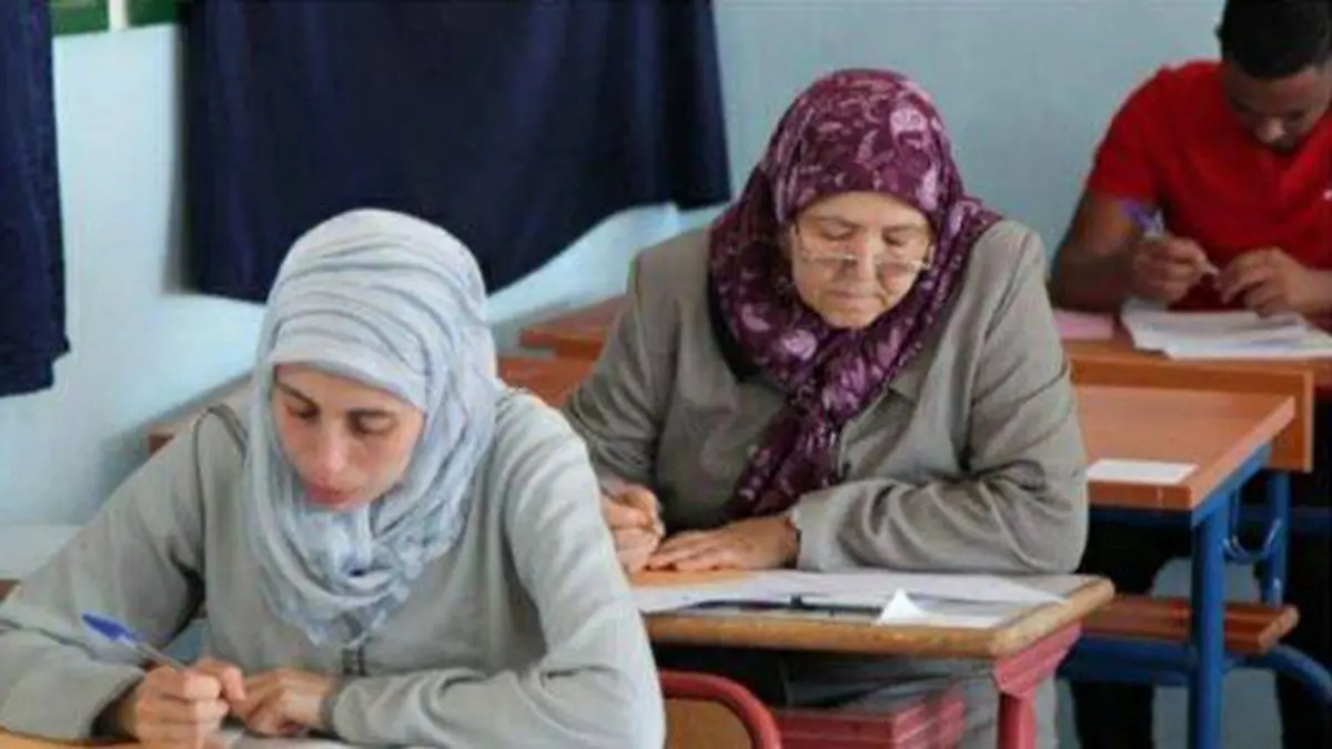 الحاجة فطومة.. مسنة مغربية تجتاز امتحان الثانوية العامة