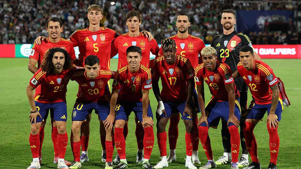 ليس لامين يامال.. من أكثر لاعب أبهر جمهور منتخب إسبانيا أمام بلغاريا | إرم نيوز