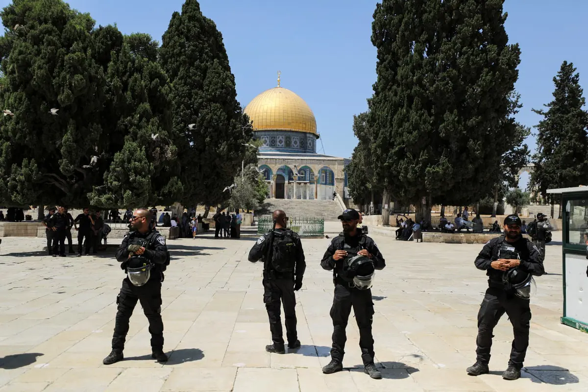 قوات إسرائيلية تفرض إجراءات مشددة في محيط المسجد الأقصى