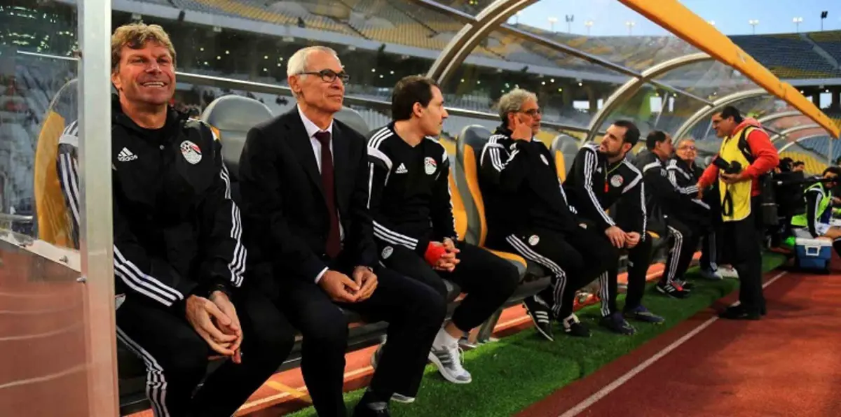 مدرب منتخب مصر يهدد بالاستقالة بسبب مرتضى منصور