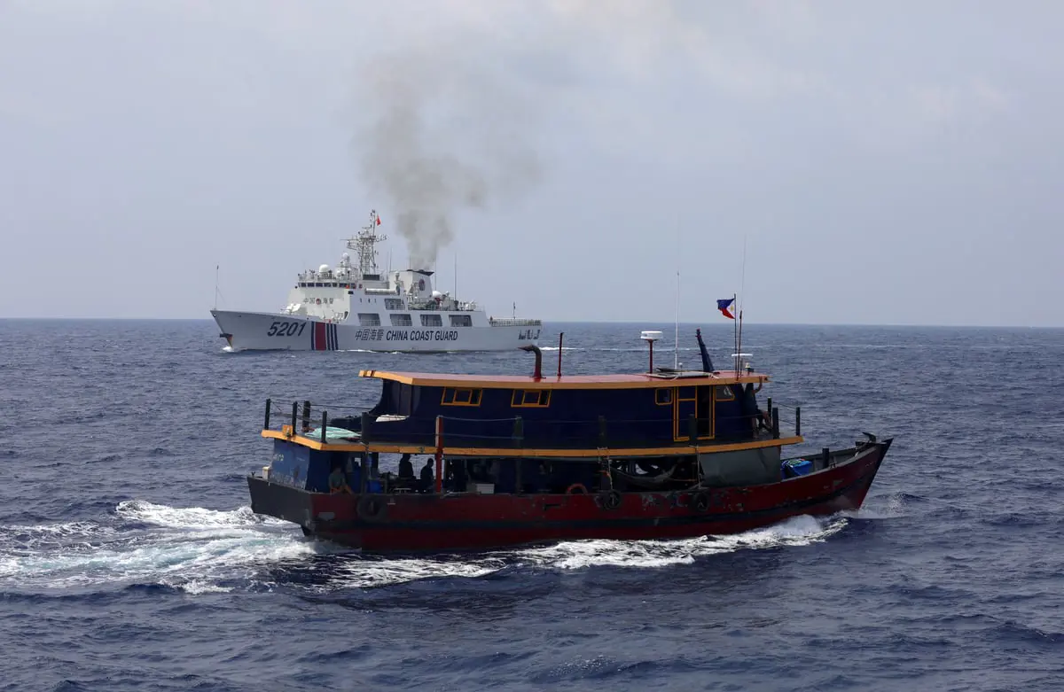 تصادم سفينتين عسكريتين في بحر الصين الجنوبي