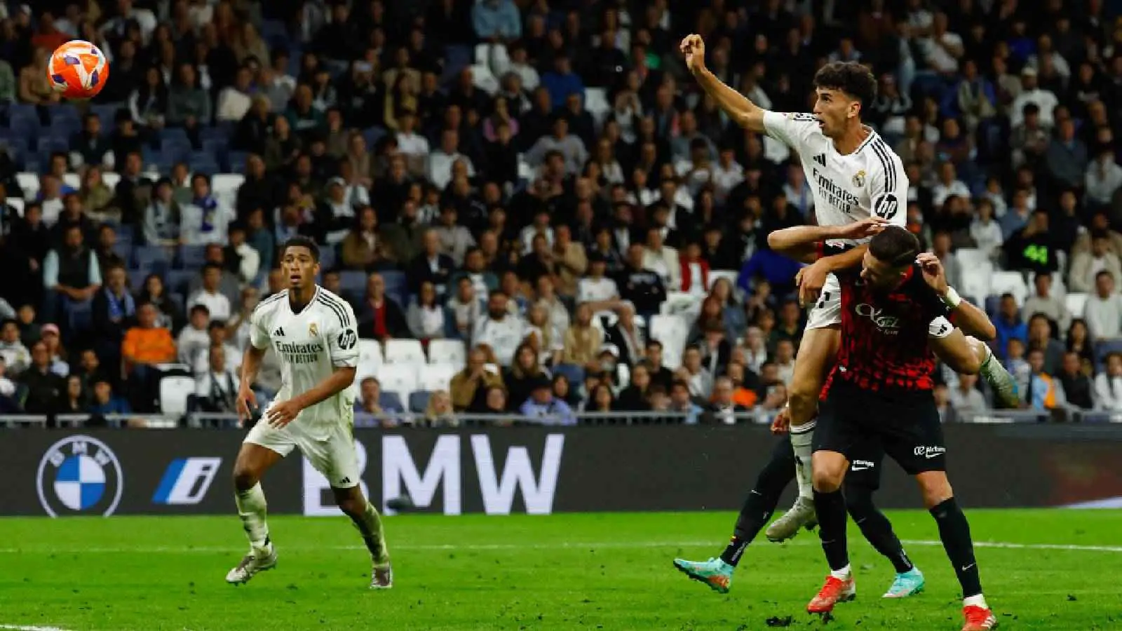 ريال مدريد يتجاهل نجم ميلان الإيطالي ويتجه لصفقة "مفاجئة"