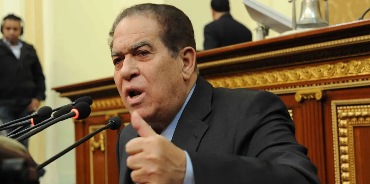 صحيفة حكومية مصرية تعلن وفاة كمال الجنزوري عبر الصفحة الأولى (صورة)