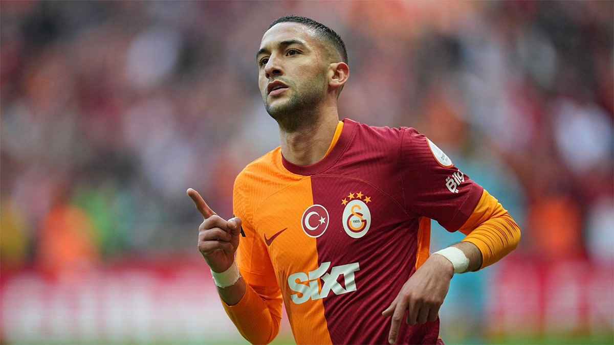 هل يصبح الدوري السعودي حلاً لأزمة حكيم زياش مع غلطة سراي؟‎ | إرم نيوز