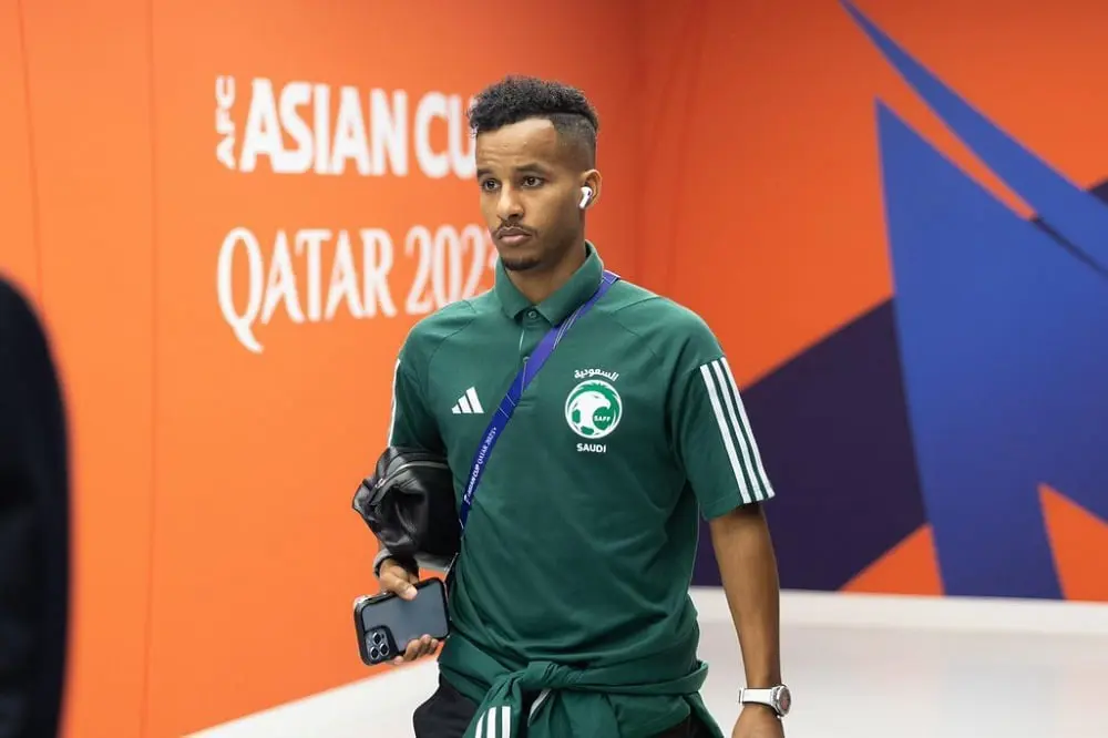 مفاجأة.. كشافة مانشستر سيتي يتابعون لاعبًا سعوديًّا في كأس آسيا
