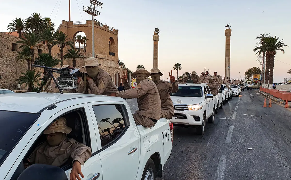 الانقسام السياسي يُغذي فوضى الميليشيات في ليبيا 