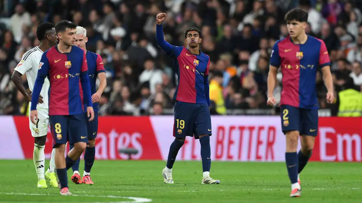 لامين يامال وكوبارسي أمام ريال مدريد
