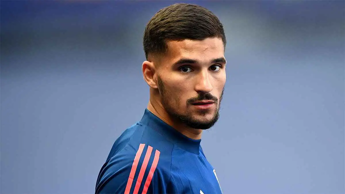 حسام عوار خارج قائمة منتخب الجزائر لمواجهتي غينيا الاستوائية وليبيريا