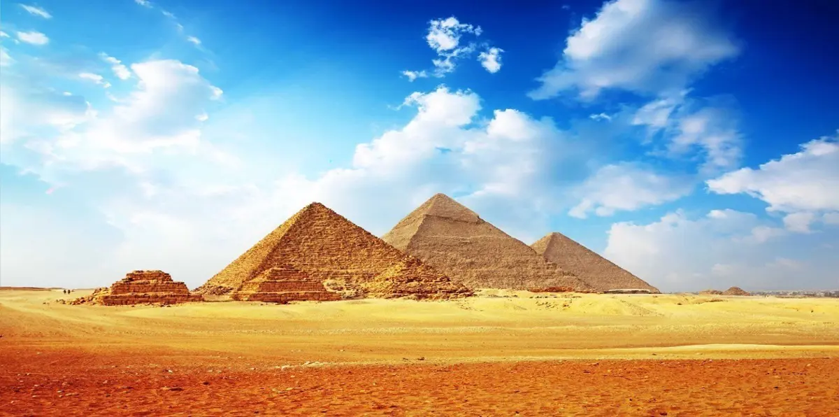 مصر تنفي إصدار قرار بمنع دخول السائحين اللبنانيين‎