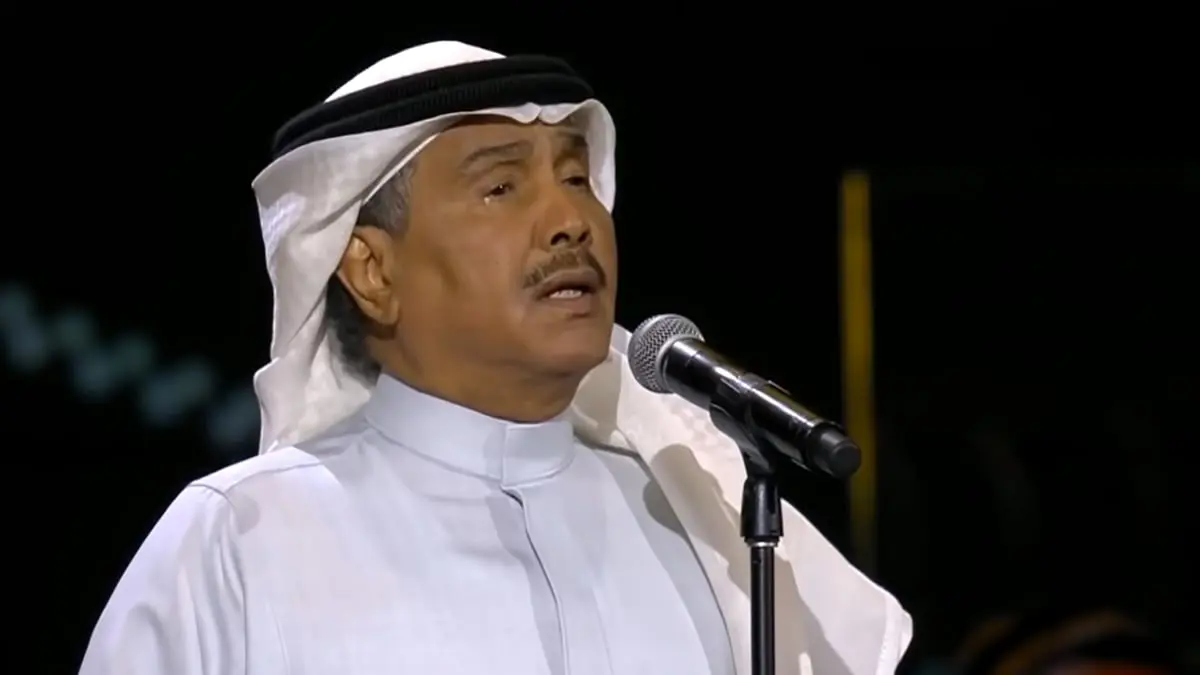 مصدر يكشف لـ"إرم نيوز" حقيقة اعتزال الفنان محمد عبده