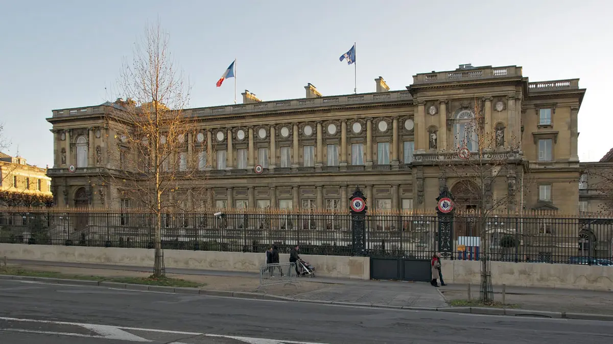 فرنسا: الانقلاب يهدد آلية "نادي باريس" لشطب ديون السودان