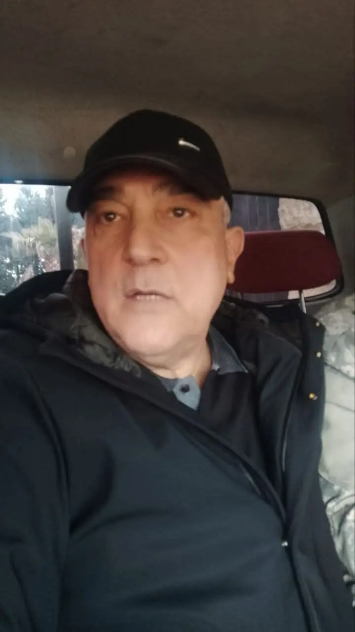 صورة لعاطف نجيب عند القبض عليه