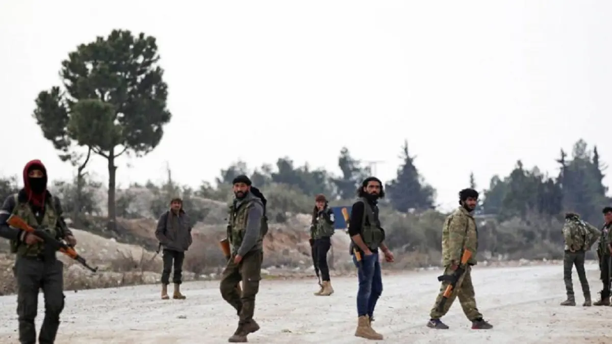 المرصد السوري: تركيا نقلت 50 عنصرًا من "داعش" إلى ليبيا