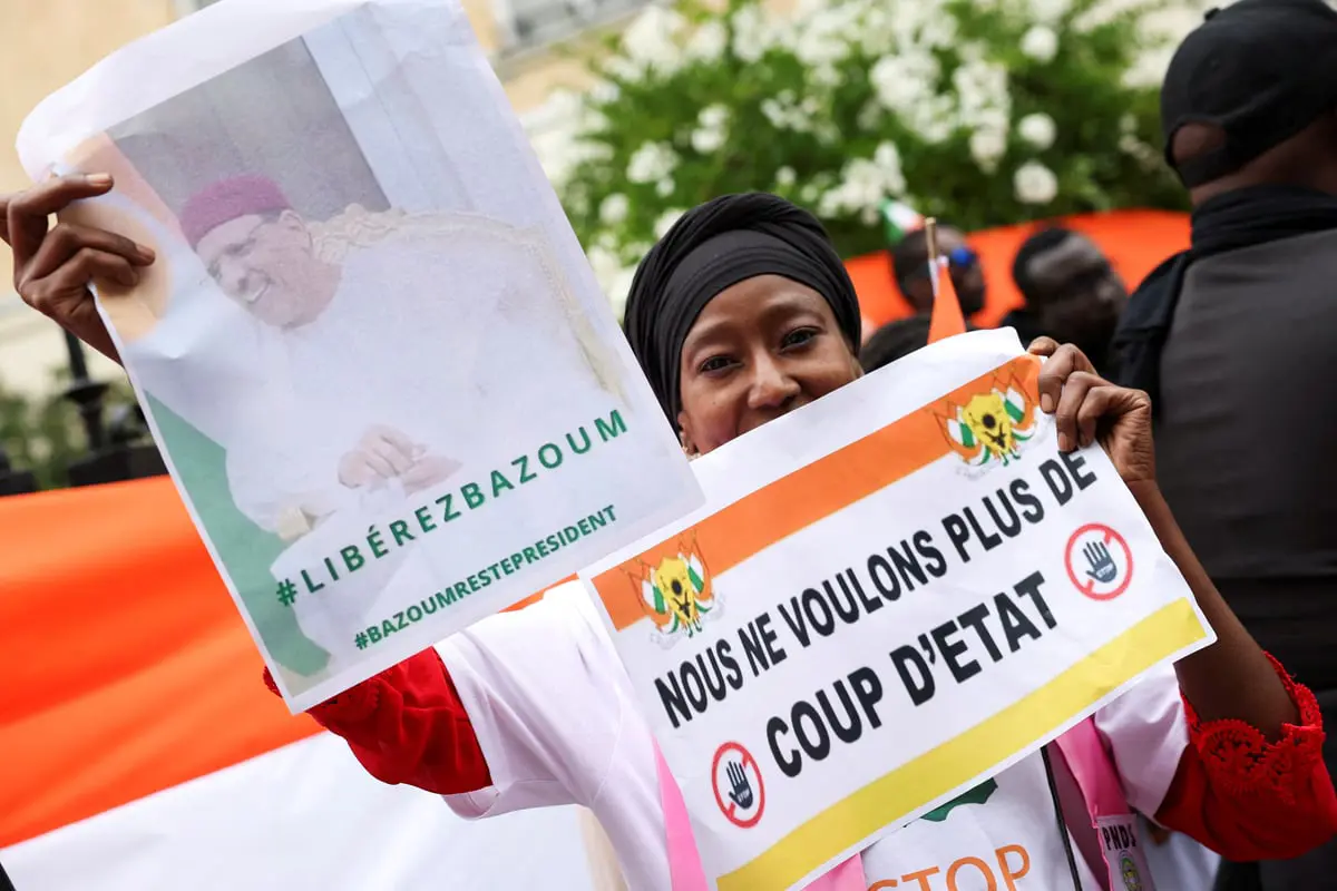 فرنسا والنيجر.. خيارات محدودة للتعامل مع واقع جديد  