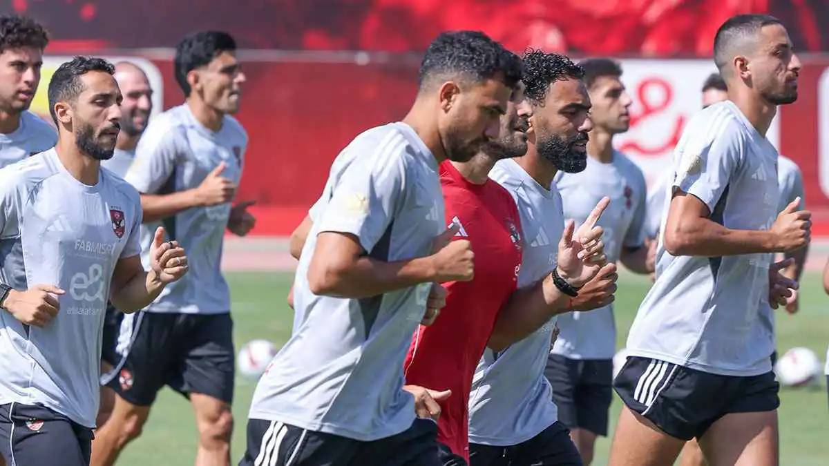 نجم الأهلي المصري يبحث عن "عرض الرحيل"