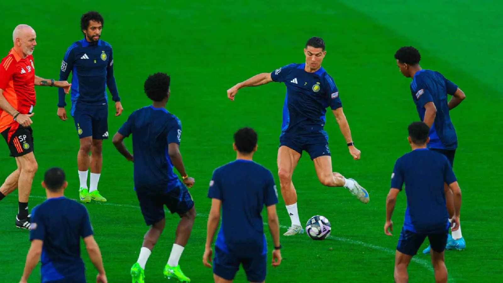 ما سر استمرار غياب كريستيانو رونالدو عن تدريبات النصر؟