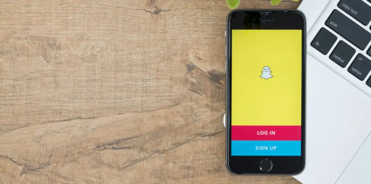 "سناب شات" تطور ميزة جديدة تستغل كاميرا الهاتف