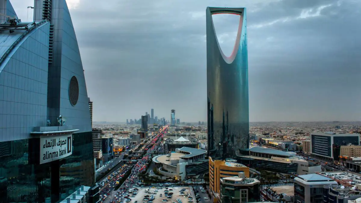السعودية تقر إعفاءات ضريبية لـ30 عاما بهدف جذب الشركات العالمية