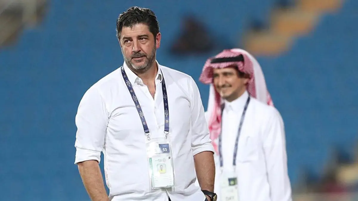 صحيفة: فيتوريا مدرب نادي النصر السعودي انتقد لاعبيه بشدة عقب الفوز على الرائد