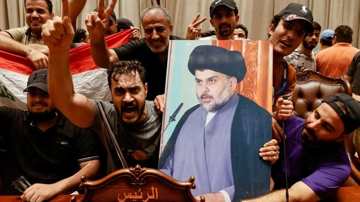 مقتدى الصدر يسجل هدفا