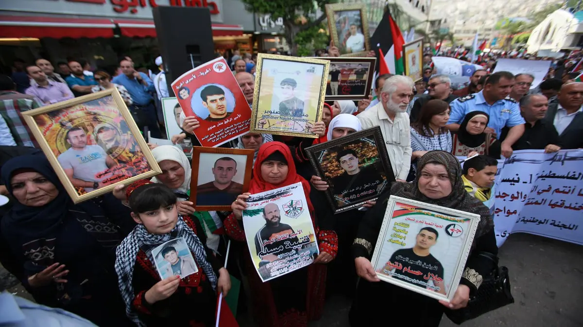 ‭ ‬16معتقلا فلسطينيا في السجون الإسرائيلية يواصلون إضرابهم عن الطعام