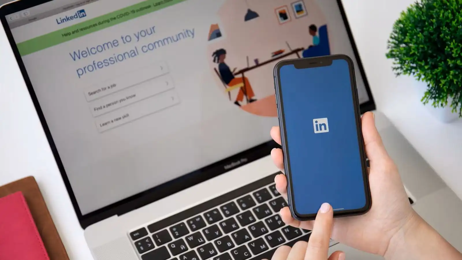 استخدام منصة لينكد إن