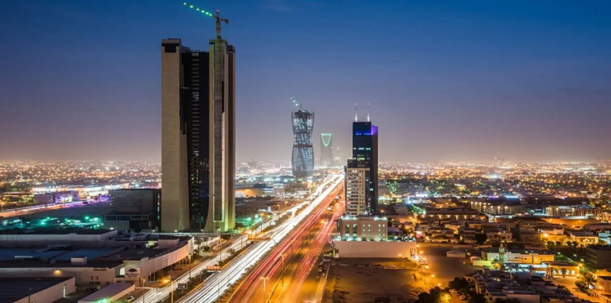 من بينهم الوزراء والقضاة.. مقترح سعودي لإلزام موظفي الدولة بالإقرار المالي منعًا للفساد